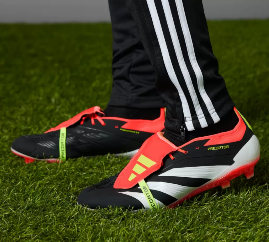 Бутсы профессиональные Adidas Predator Elite FT FG